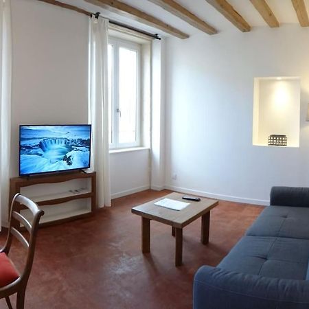 T2 Tout Equipe Au Beau Milieu Du Centre Historique Apartment วิลฟร็องช์-ซูร์-โซน ภายนอก รูปภาพ